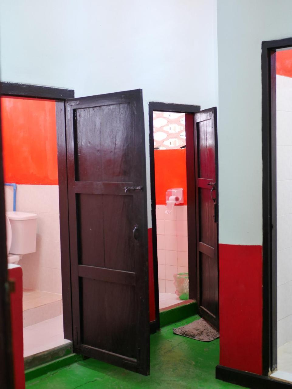 Y Not Laos Hostel Luang Prabang Buitenkant foto